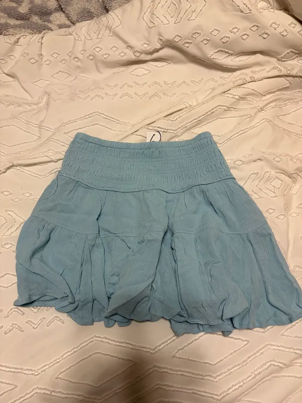 Garage Skirt - Image 3