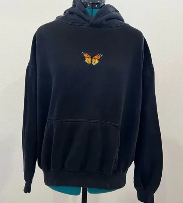 Brandy Melville Sweatshirt - Image 2