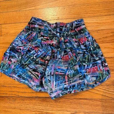 Hotty Hot Short II Long 4” - Image 2