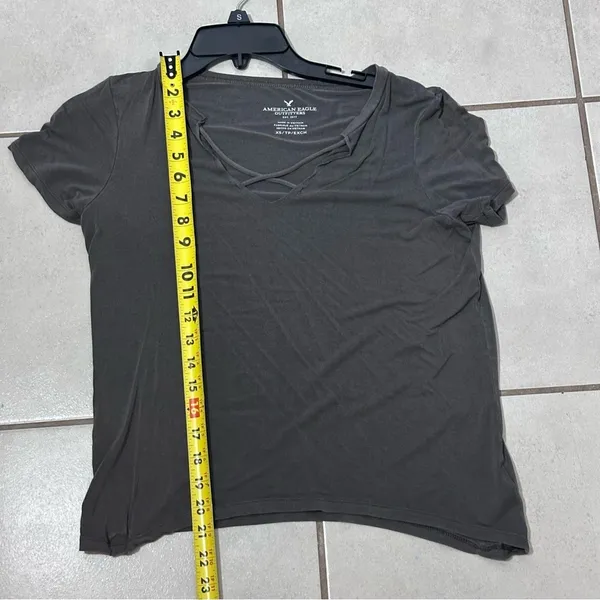 American Eagle Women Casual Gray/Black Top Size XS‎ - Image 7