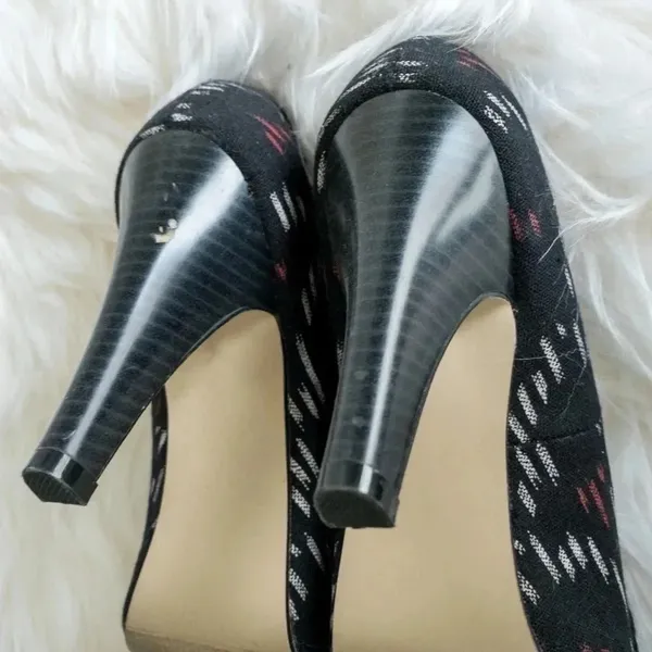 Madden‎ Girl Black Ppep Toe Heels - Image 4