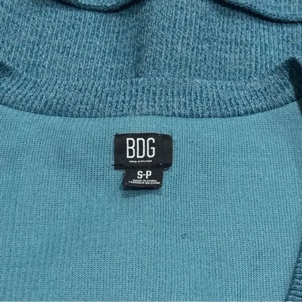 BDG Urban Outfitters Teal Knit Three Quarter‎ Sleeve Oversize Croptop Coastal S - Image 4
