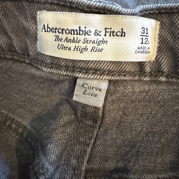 Abercrombie Fitch Ankle Straight Jeans 31/12S Curve Love Ultra‎ High Rise - Image 5