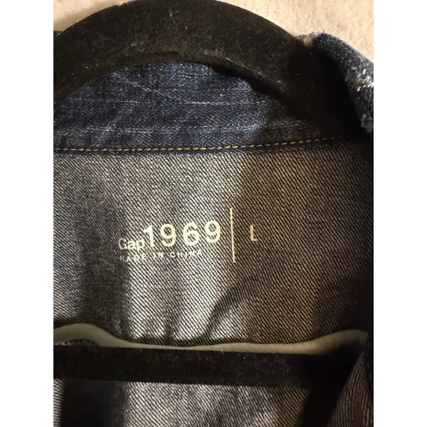 Gap 1969 Women's Denim Jean Jacket Size Large Distressed Trucker - Image 4