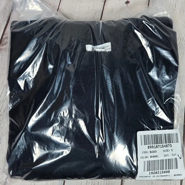 J. Crew Factory Crewneck sweater in extra-soft yarn Black S‎ - Image 7