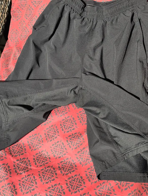 Nike Dri Fit Baggy Long Shorts Small - Image 3