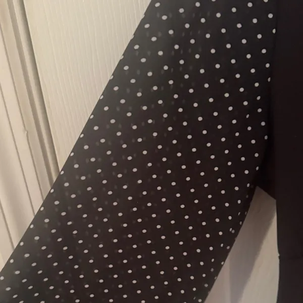 SHEIN Black Blouse with Polka Dot Sleeves - Image 5