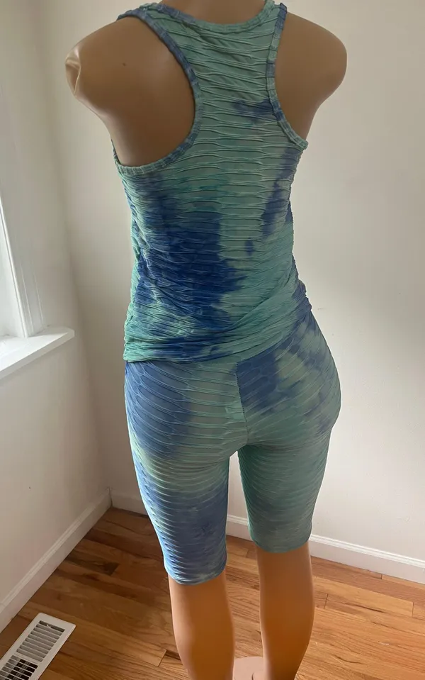 Women Top and Short Green - Image 2