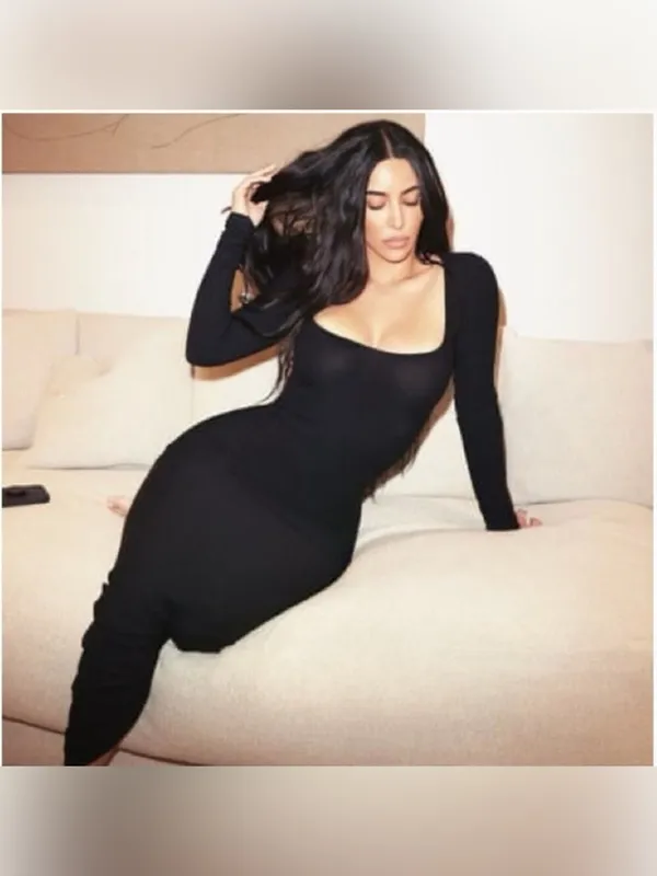 SKIMS Soft Lounge Long Sleeve Ribbed Maxi Dress Black‎ Onyx - Image 11