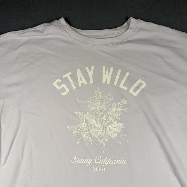 Old Navy Shirt Womens Large Purple Stay Wild Sunny California Graphic Tee Top - Image 4