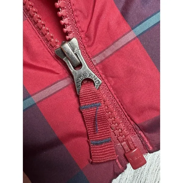 Lands End Down Puffer Vest Women SZ SMALL Full Zip Red Plaid Outdoors Nature - Image 5