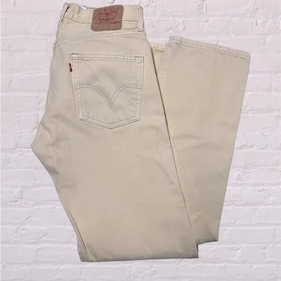 Levi's 501 button fly vanilla yellow cream 31x32 - Image 2