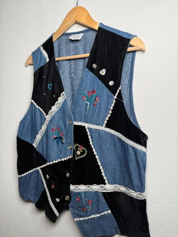 Vintage denim granny Button up vest - Image 4