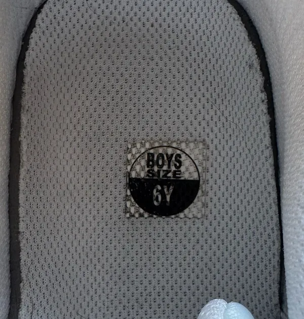 Nike  - Image 7