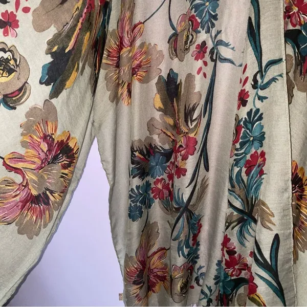 Tan Boho Floral Ruana Longline Shawl Lightweight Wrap - Image 8