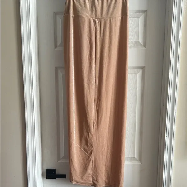 NWT JLUXLABEL Draped Twist Front Maxi Skirt in Blush - Image 6