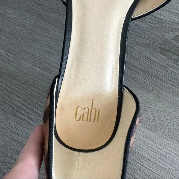 Cabi Kiki Faux‎ Hair Leopard Cheetah Ankle Strap Kitten Block Heels Size 8 - Image 9