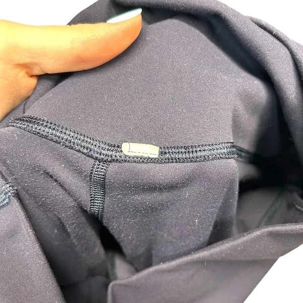 Lululemon Align‎ Crop Deep Indigo Navy Blue Size 6 - Image 5
