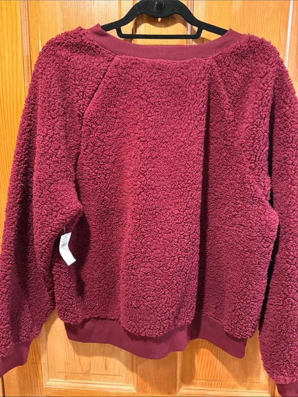 NWT Old Navy loose cozy Sherpa sweatshirt size large . - Image 7