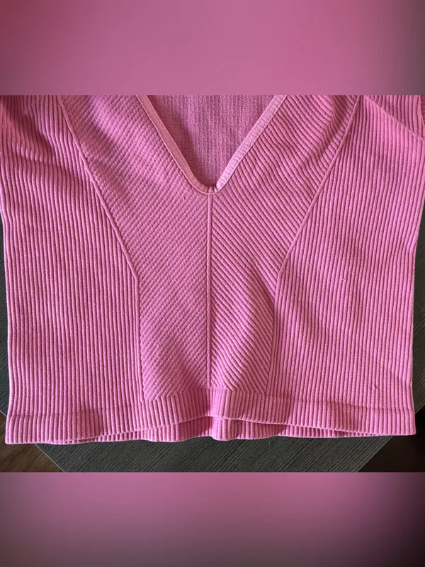 Free People V-Neck Ribbed Top XS/S in Sweet Pea New Without Tags - Image 4