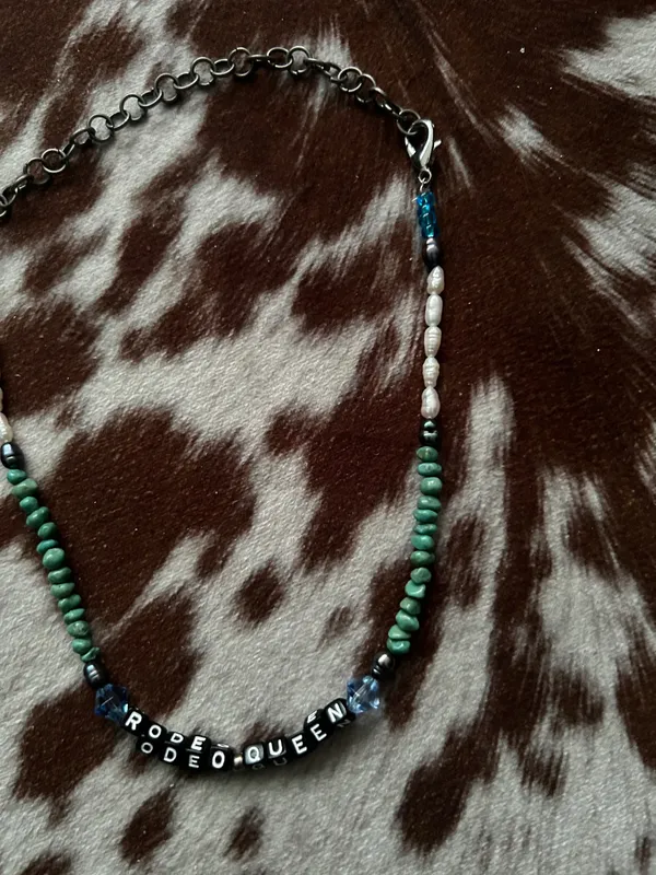 Beaded necklace Rodeo Queen handmade brand new Green - Image 4