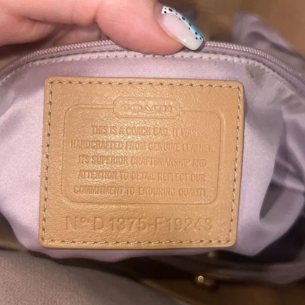 ✨COACH Carryall Ashley Satchel Cowhide Leather shoulder bag✨ - Image 6