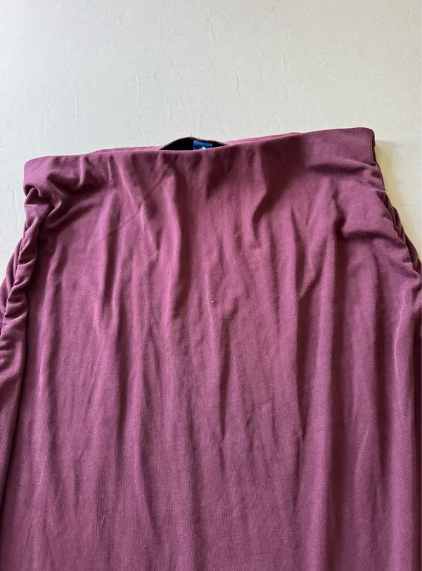 Old Navy Ribbed Ruched Maxi Skirt - Image 5