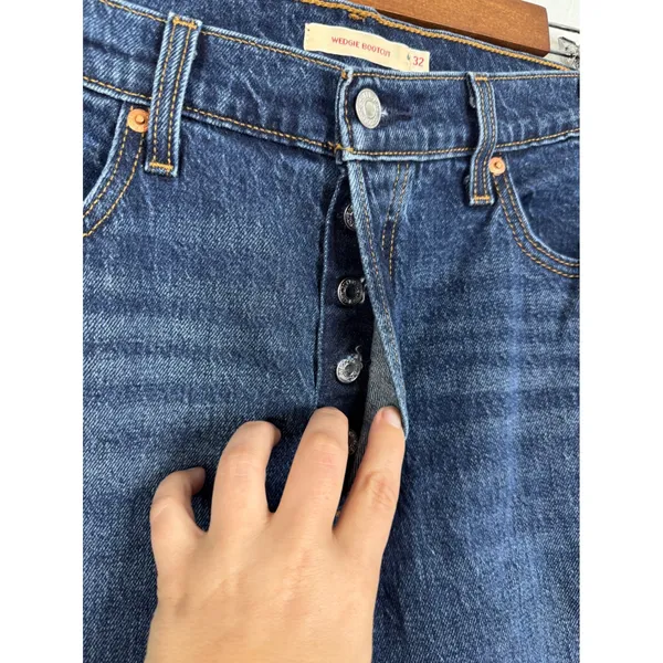 Levis Wedgie Bootcut Jeans High Rise Button Fly Dark Wash Blue W32 L32 - Image 3