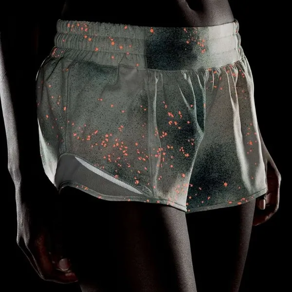 Lululemon Hotty Hot Low-Rise Short 2.5" Reflective Camo Silver Blue Orange Grey - Image 5
