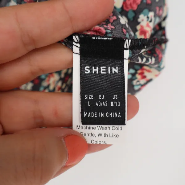 SHEIN Black Floral Mock Neck Flutter Sleeve Blouse Large - Image 3