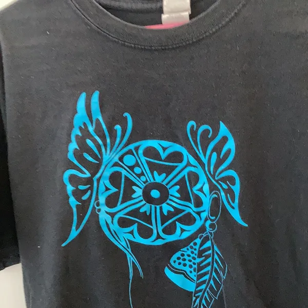 FINAL MARKDOWN Gildan graphic tee xl - Image 2