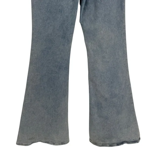Abercrombie & Fitch The Flare Ultra High Rise Jean 10 Long Light Wash Retro Boho - Image 8