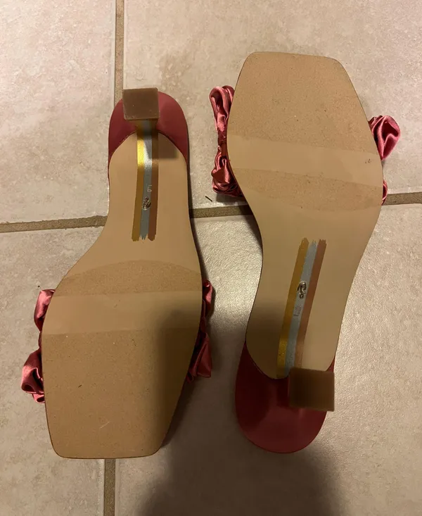 Sam Edelman Pump - Image 2