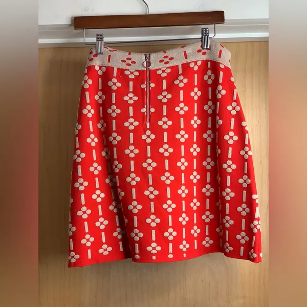 Anthropologie Maeve Red and Tan Patterned Mini Skirt. Size-L - Image 4