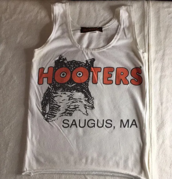 B37 #14 Hooters Girl Worn Tank and New Shorts from Saugus MA Size XS/XS-A - Image 3