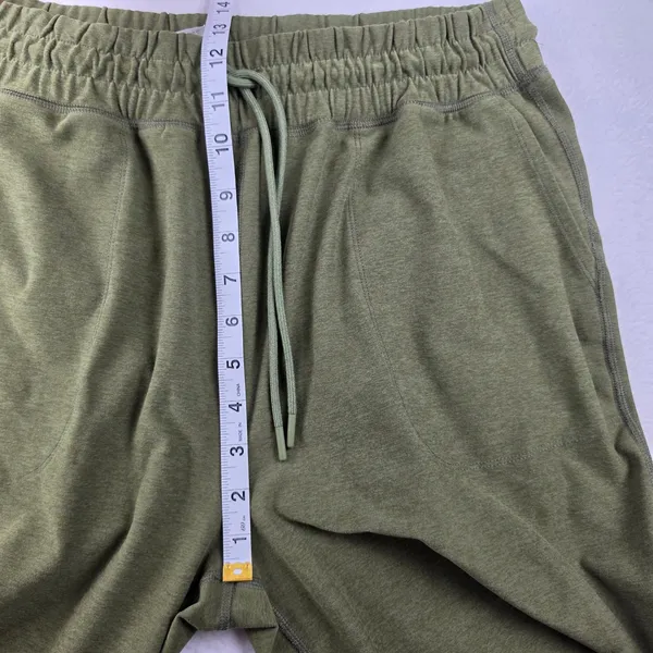 Beyond Yoga Spacedye Commuter Midi Jogger Pant Olive Green Heather Large - Image 9