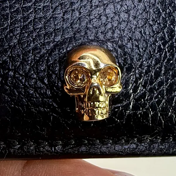 Alexander McQueen Black Leather Crystal Skull Card Holder. - Image 11
