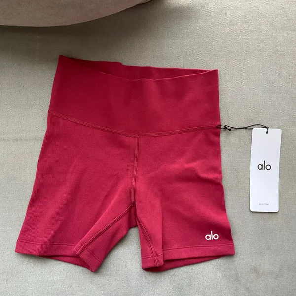 Alo Yoga 4" Seamless Modal Ribbed High-Waist Short Summer Romance Red S - Image 2