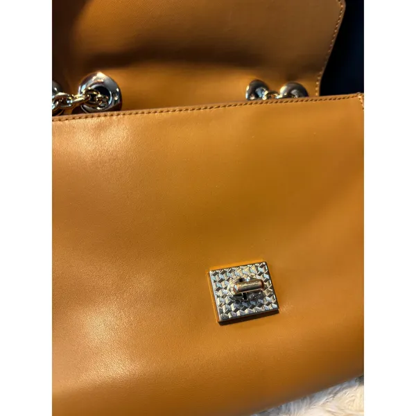BCBGMAXAZRIA Tan Camel Leather Shoulder Bag Chain Strap Turn Lock Crossbody - Image 6
