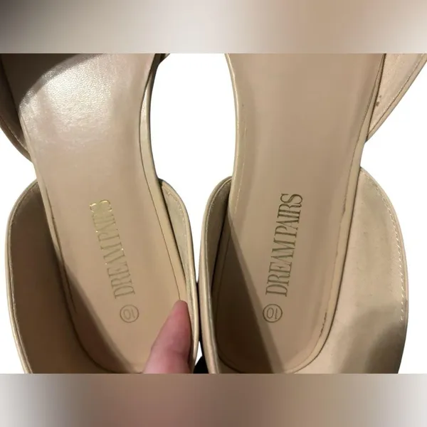 Dream pairs nude Pointed-Toe Slip on Flats size 10 - Image 3