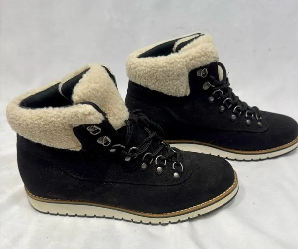 NEW Cliffs by White Mountain Cozy Shearling Lined Black Lace-up Boots Size 10 - Image 3
