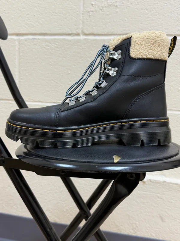 Dr. Martens Boots Black - Image 4