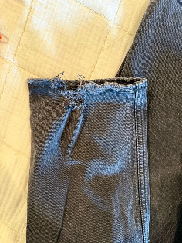 Black Abercrombie Ultra 90s High-Rise Jeans - Image 4