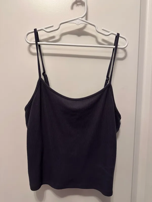American Eagle Outfitters Tank-top - Image 4
