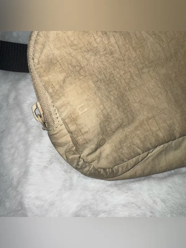 lululemon belt bag - Image 2