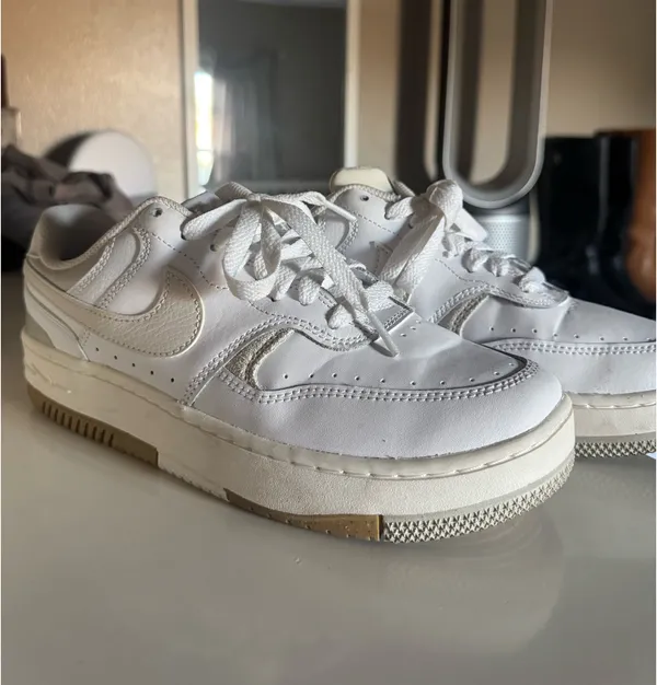 Nike Shoes Women’s - Image 2