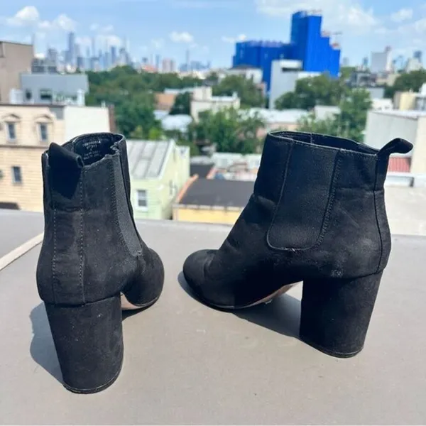 ASOS Black Chunky Heel Ankle Boots Size 7 Microsuede Booties Preppy Minimalist - Image 2