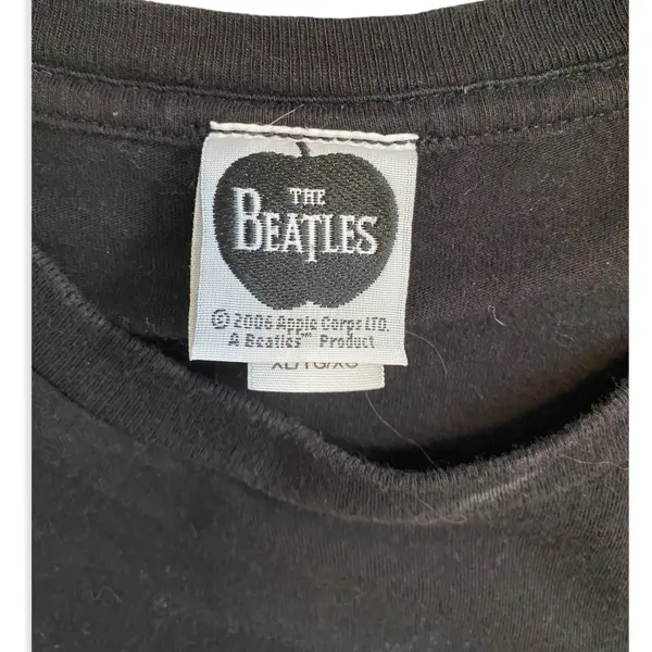 The Beatles Black Short Sleeve Crewneck Graphic T-Shirt Size XLARGE - Image 3