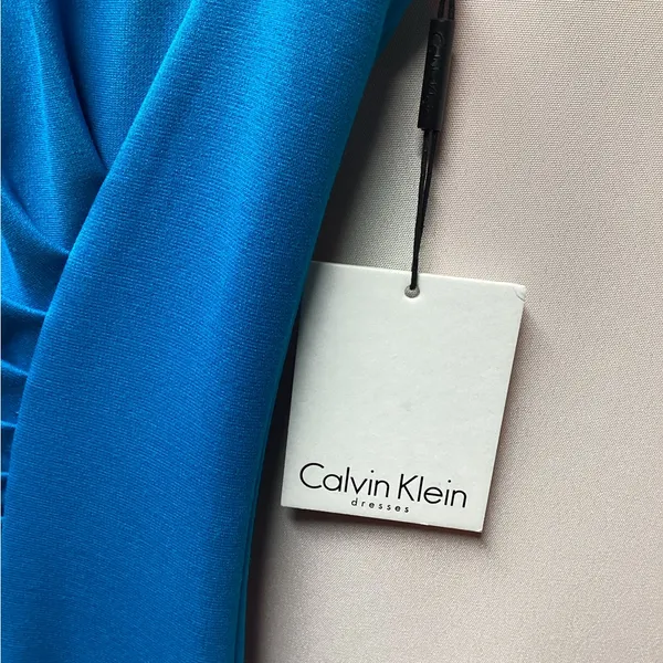 Calvin Klein sleeveless ruched dress. Deep turquoise blue. Size 4 NWT - Image 9