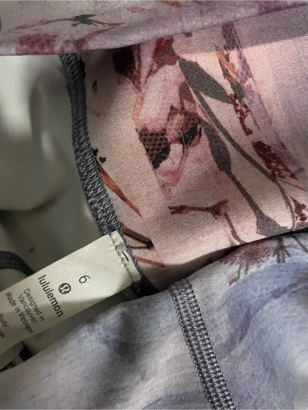 lululemon athletica Pink and Purple Watercolor Print Leggings - Image 2